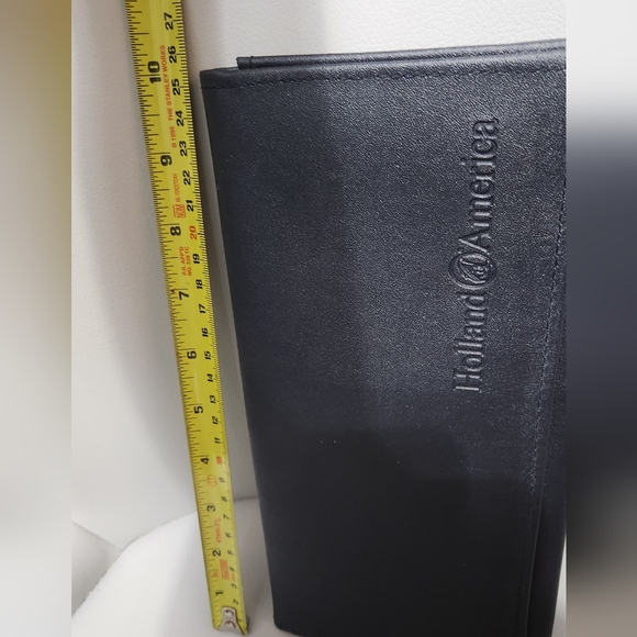 Holland America cruise passport holder travel - Picture 9 of 9